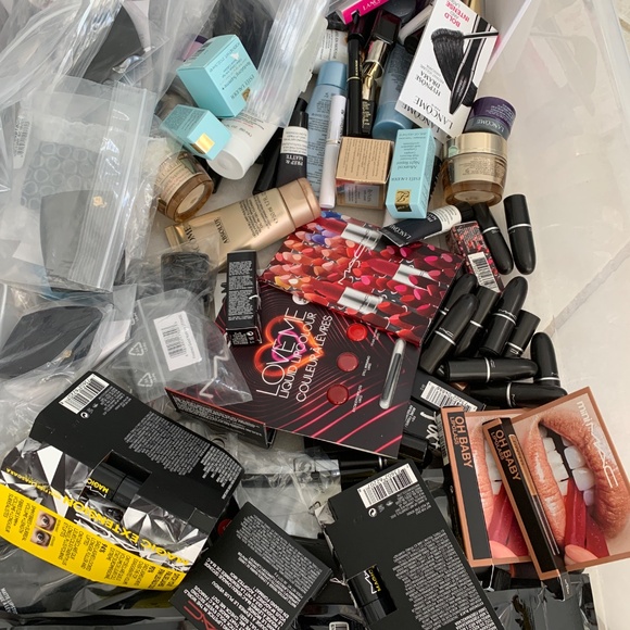 High End Lot Qty 10 Deluxe Travel Size Cosmetic Skincare Makeup Hair Samples NEW - Picture 4 of 14